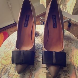 Brown & Camel leather pumps with satin bow 8.5